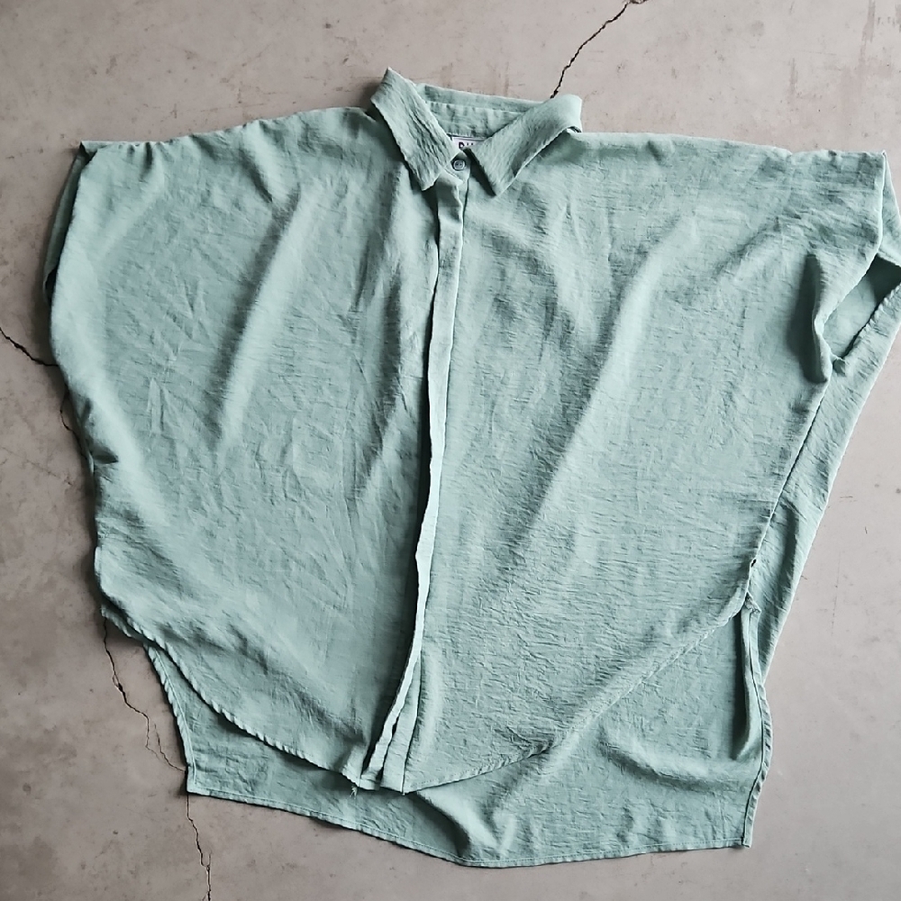 BUCKETLIST Mint Seafoam Green Casual Hidden Button Down Shirt Lagenlook